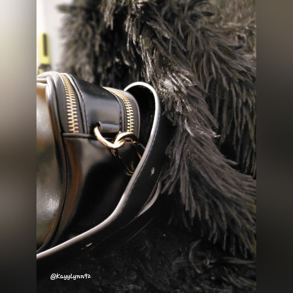 MMS Designer Studio Vegan Leather Crossbody Bag - Picture 3 of 7